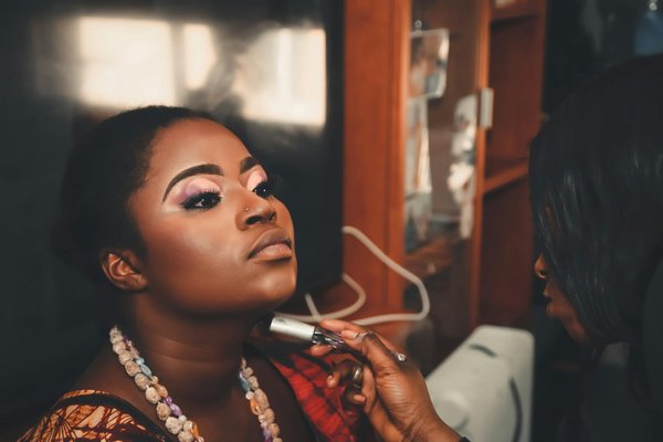 Comment intégrer les tendances actuelles dans votre garde-robe ?